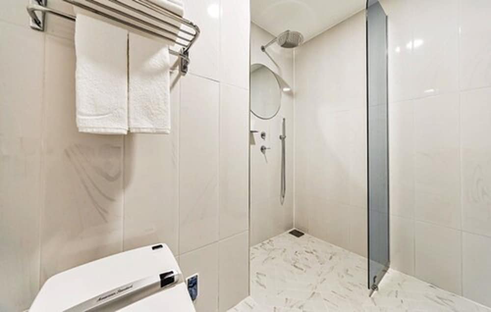 Noblestay Hotel 44/50