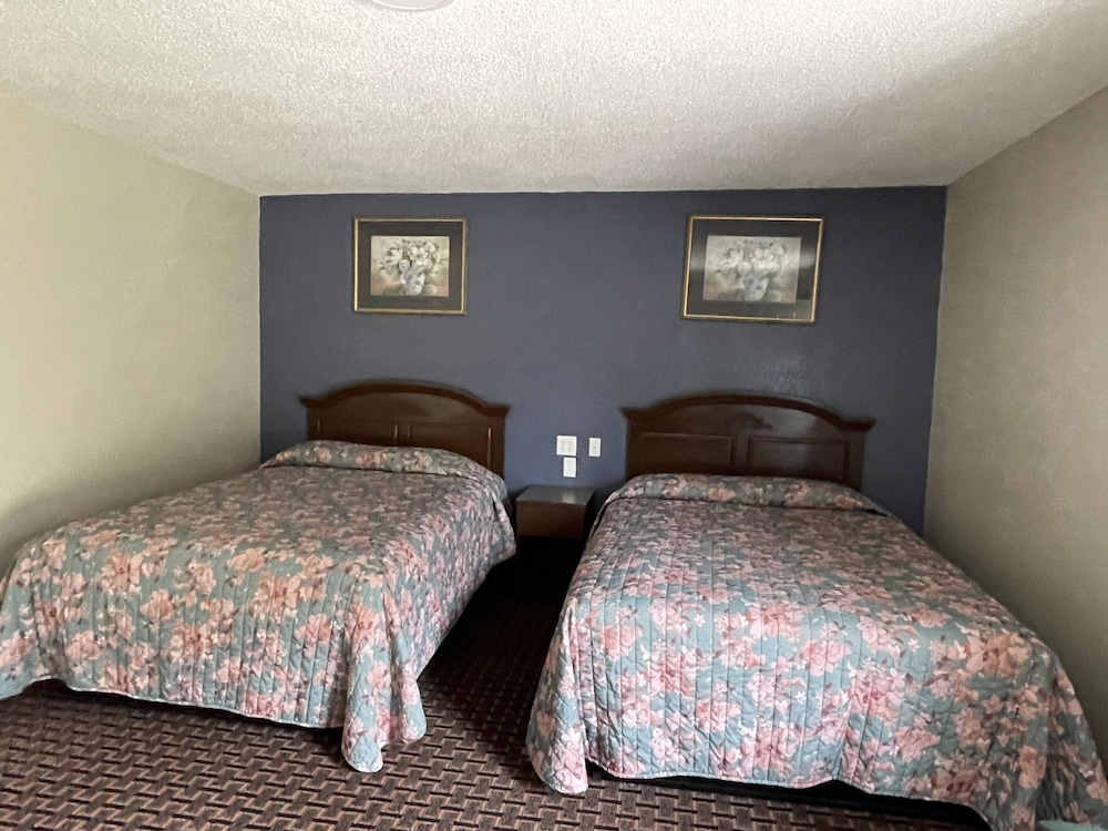 Economy Inn Gonzales 10/29