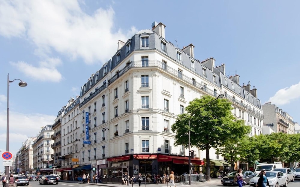 Avia Saphir Montparnasse 3/27