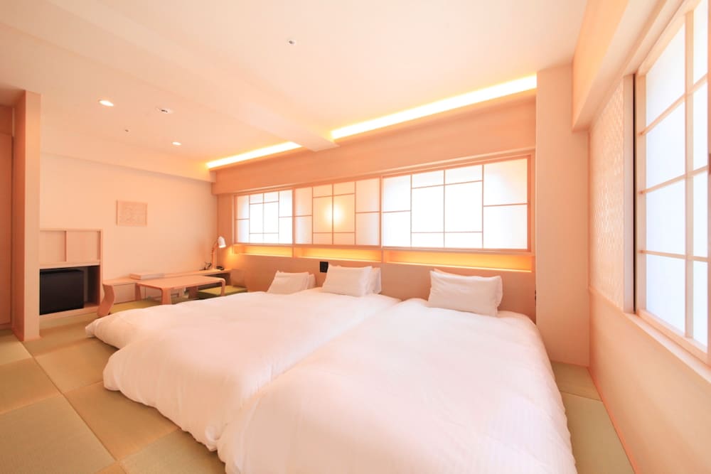 Japanese, Traditional, Twin Beds, Smoking