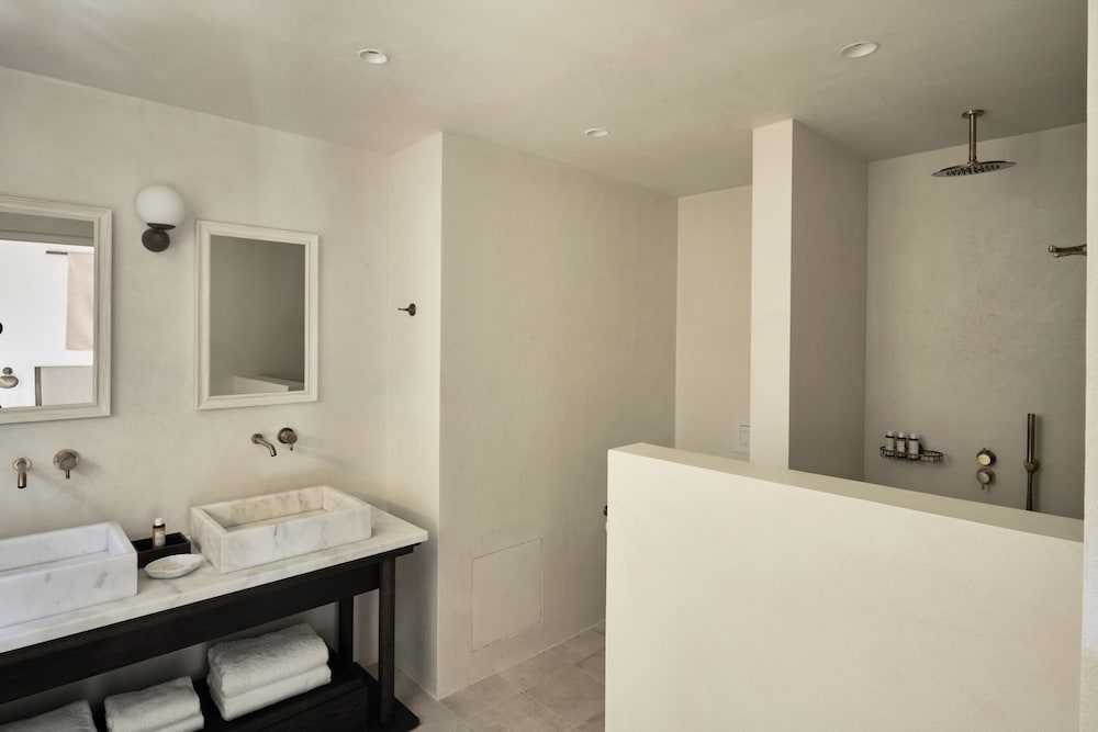 Eos, Suite, King Bed