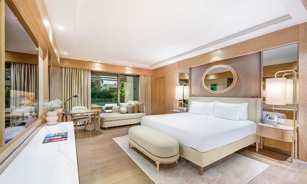 Pool, Pearl, Double Bed