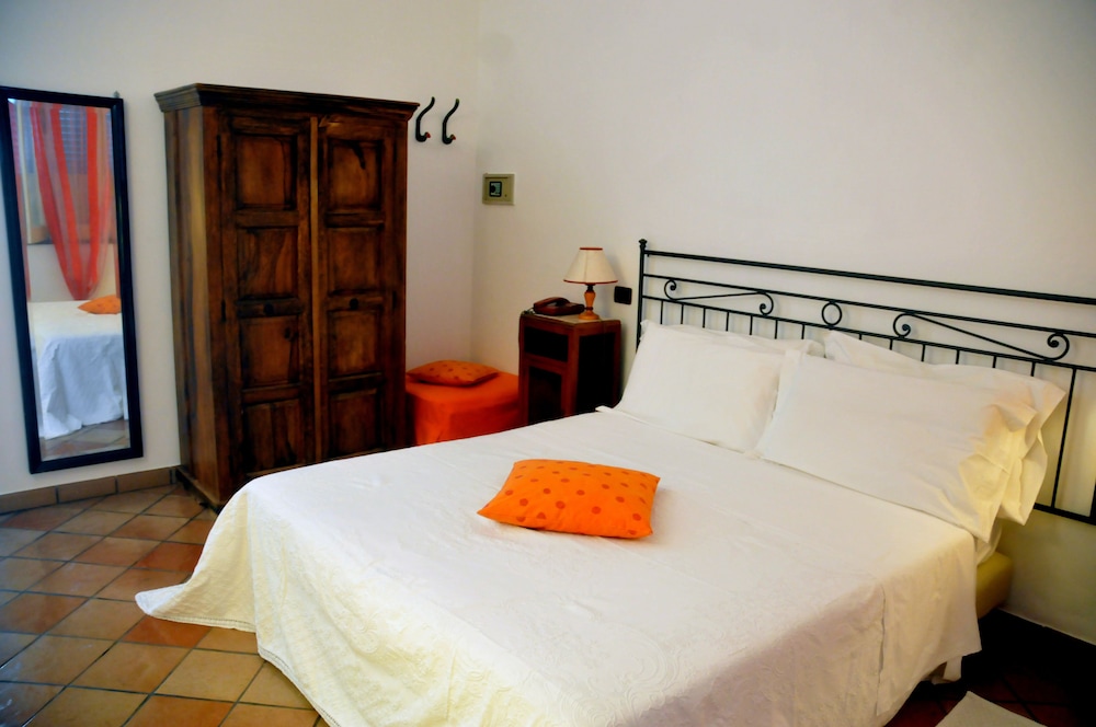 Albergo Casajanca 18/50