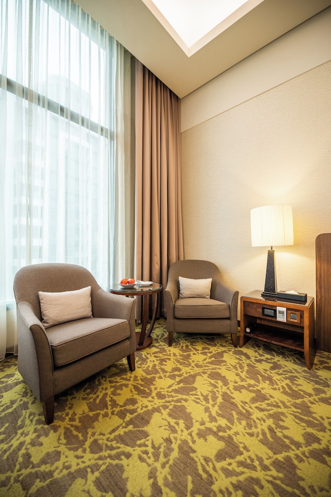 Miramar Garden Taipei Hotel 45/63