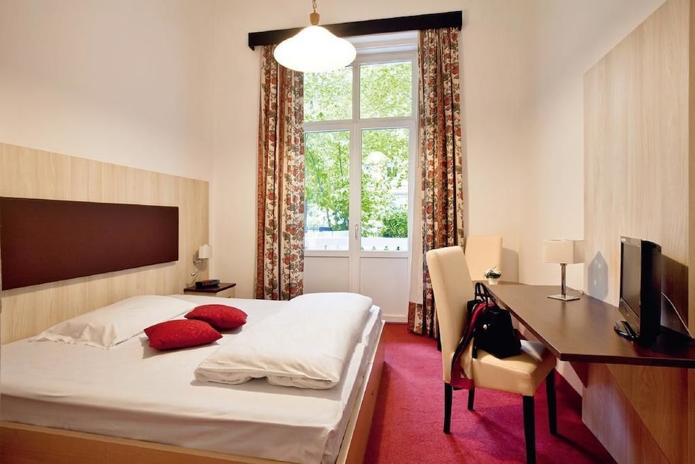 GRAND HOTEL BELLEVUE 14/50
