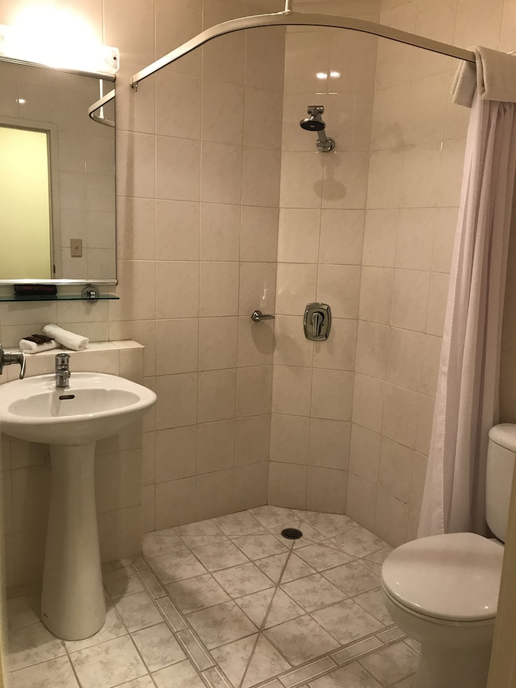 Pacific Harbour Motor Inn, Gisborne 49/51