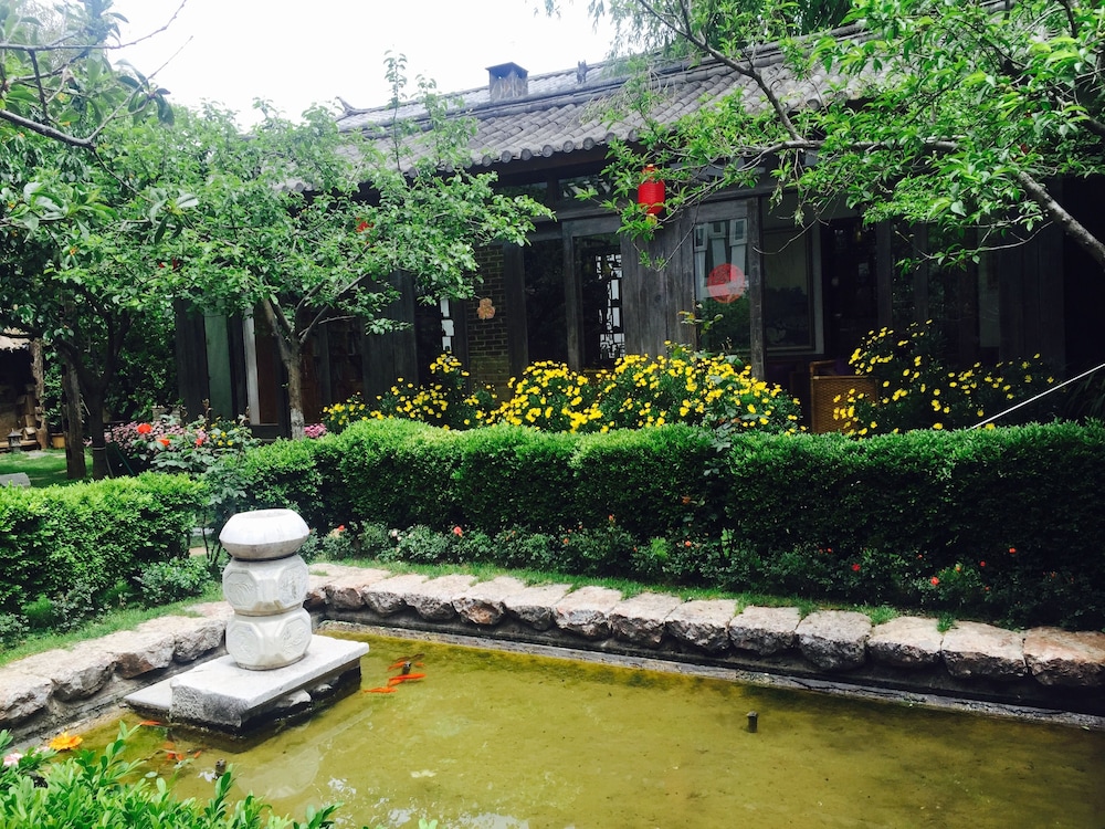 Lijiang Shuhe Youyiju Private Club 36/50
