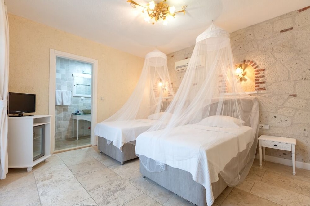 ROOM, HYDROMASSAGE