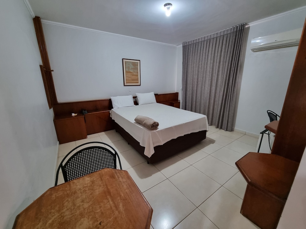 BANDEIRANTE PANTANAL HOTEL 16/48