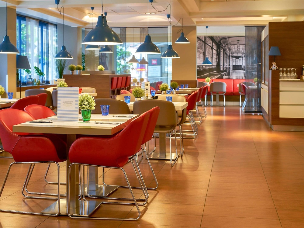 Ibis Milano Centro 61/77