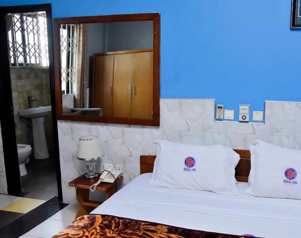 1 BEDROOM, ECONOMY, SINGLE
