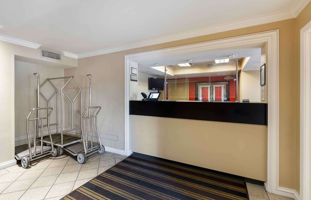 Extended Stay America - Cleveland - Airport - North Olmsted 6/62