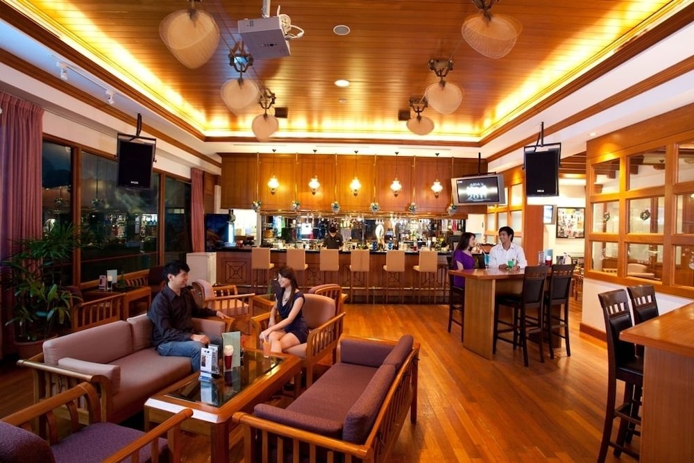 Orchid Country Club 52/64