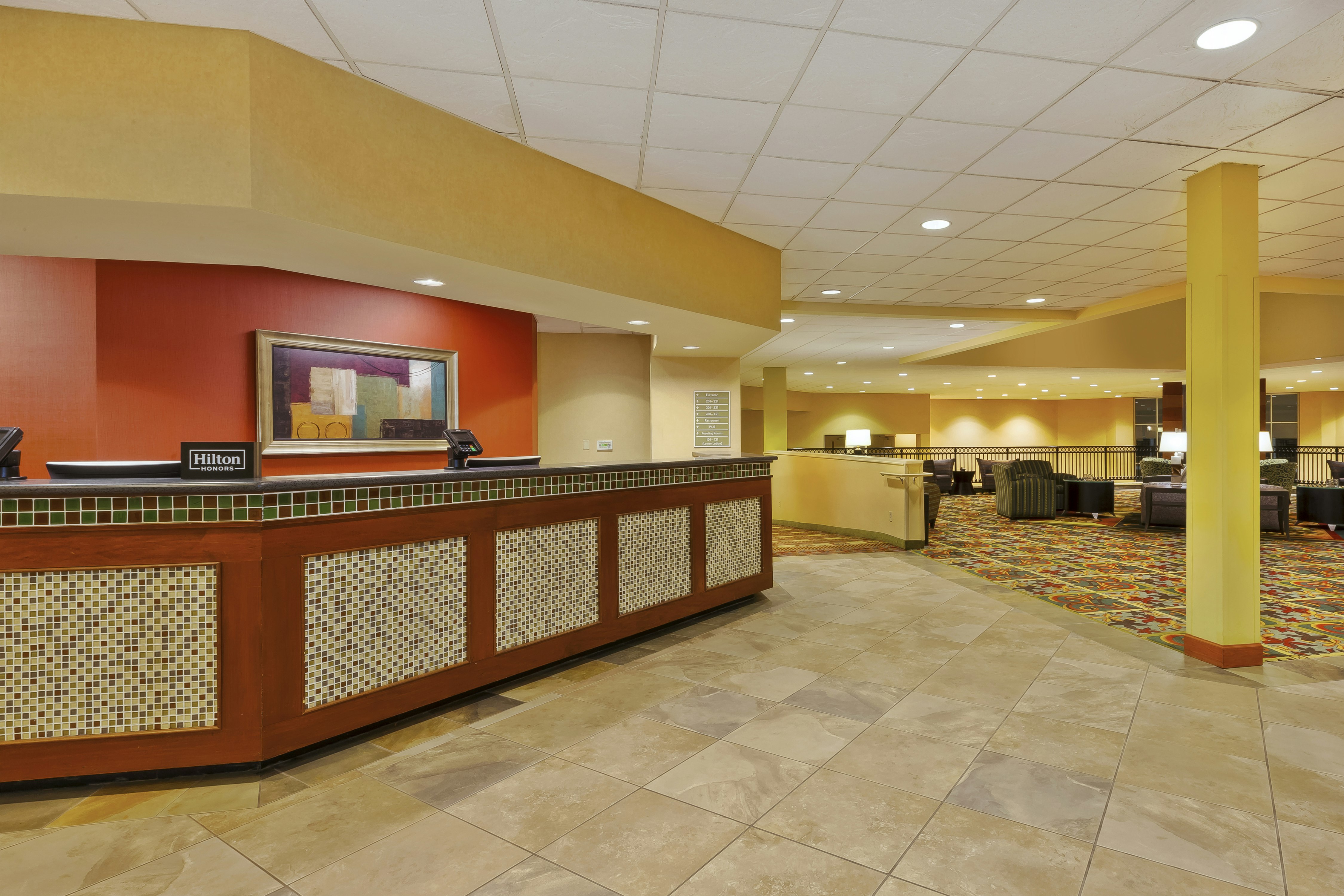 Lobby at DoubleTree by Hilton Holland, HOLLAND - MI