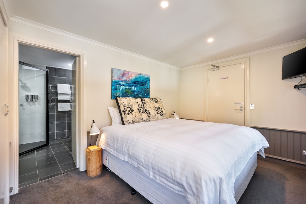 Pure Chalet 6/40