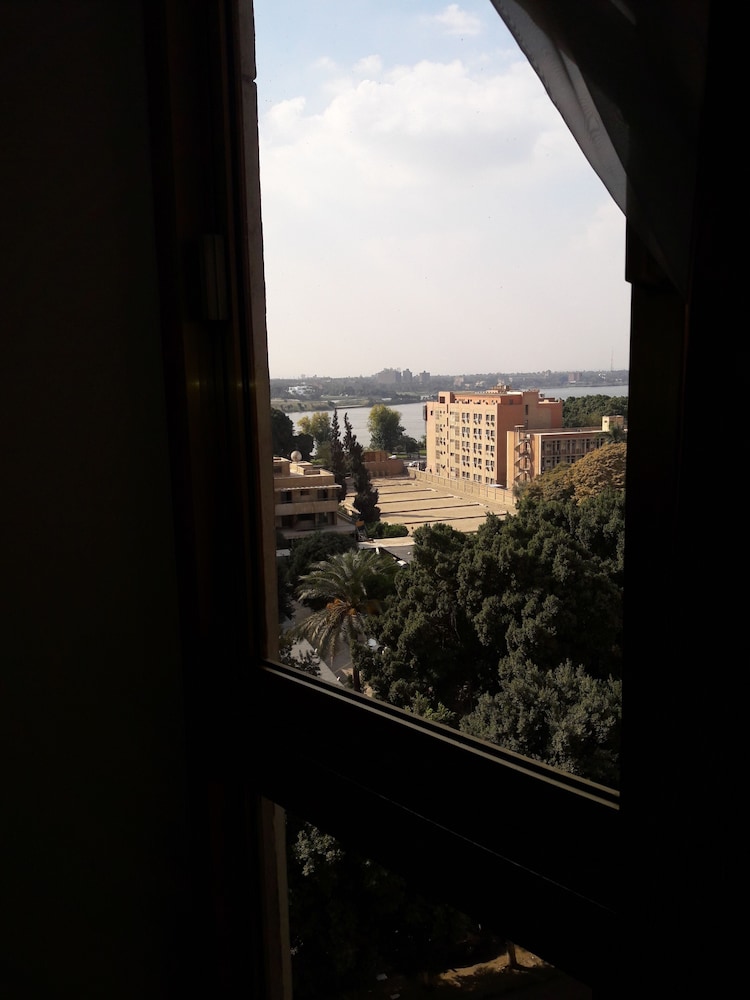 Maadi Hotel 56/62