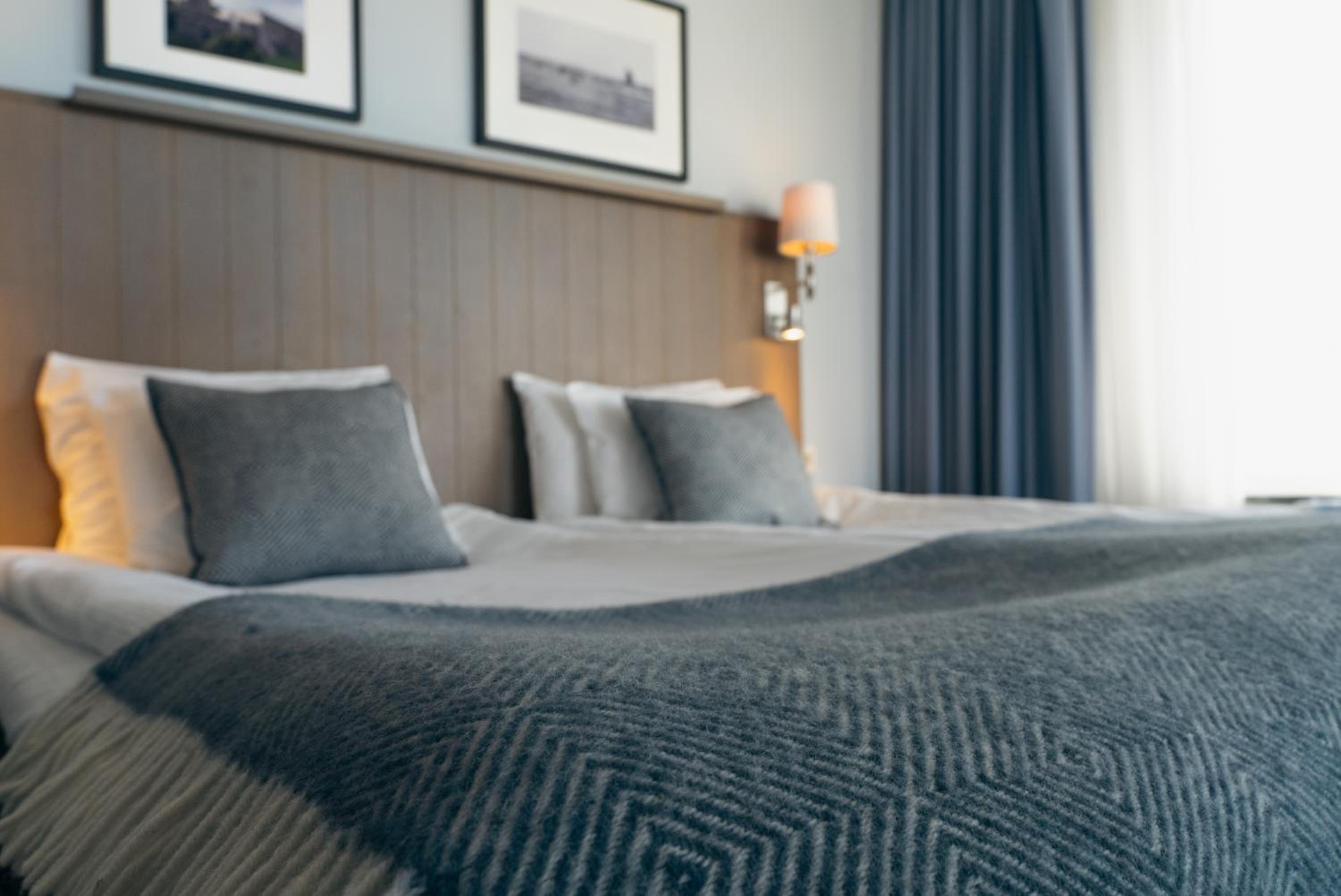 Room, Twin Beds