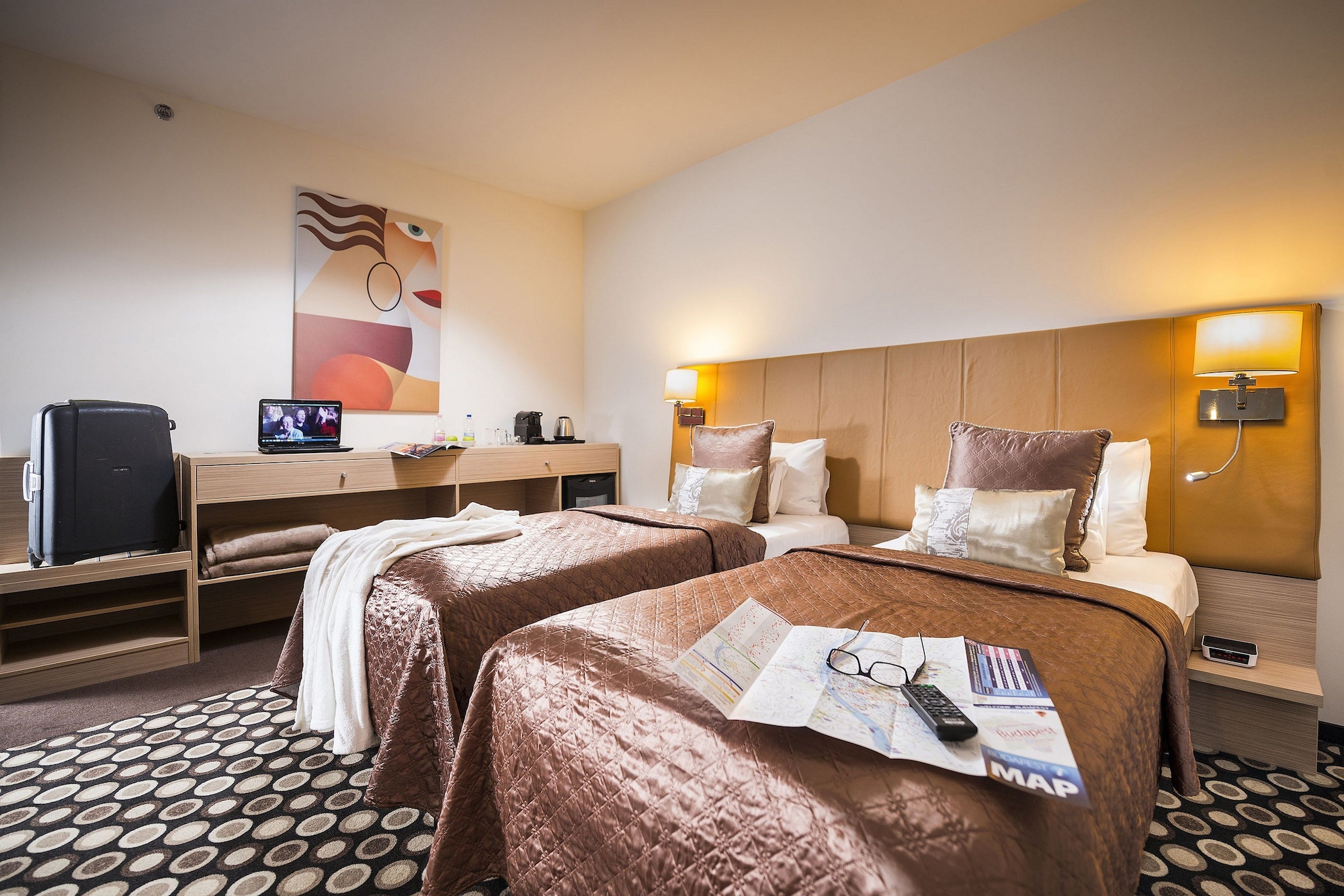 EXECUTIVE, SUITE, DOUBLE BED