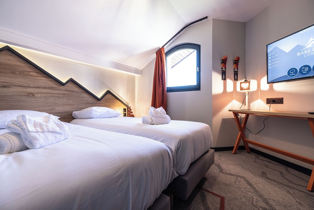 Base Camp Lodge Albertville 20/58