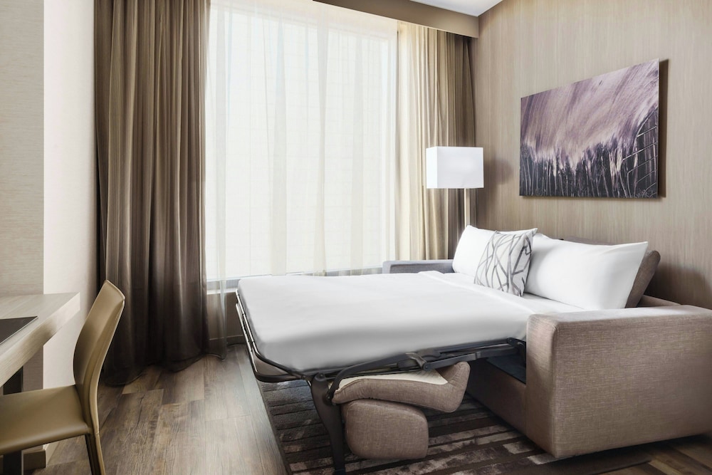 AC Hotel by Marriott Bethesda Downtown 17/49