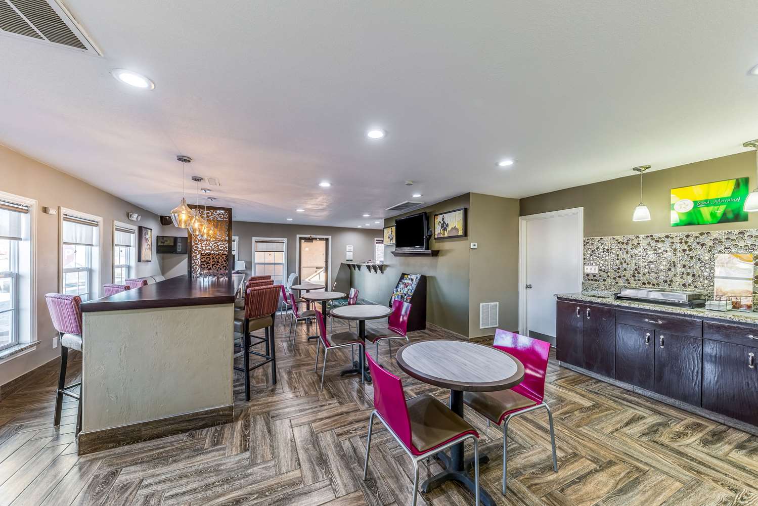 Quality Inn Glenpool - Tulsa 6/42
