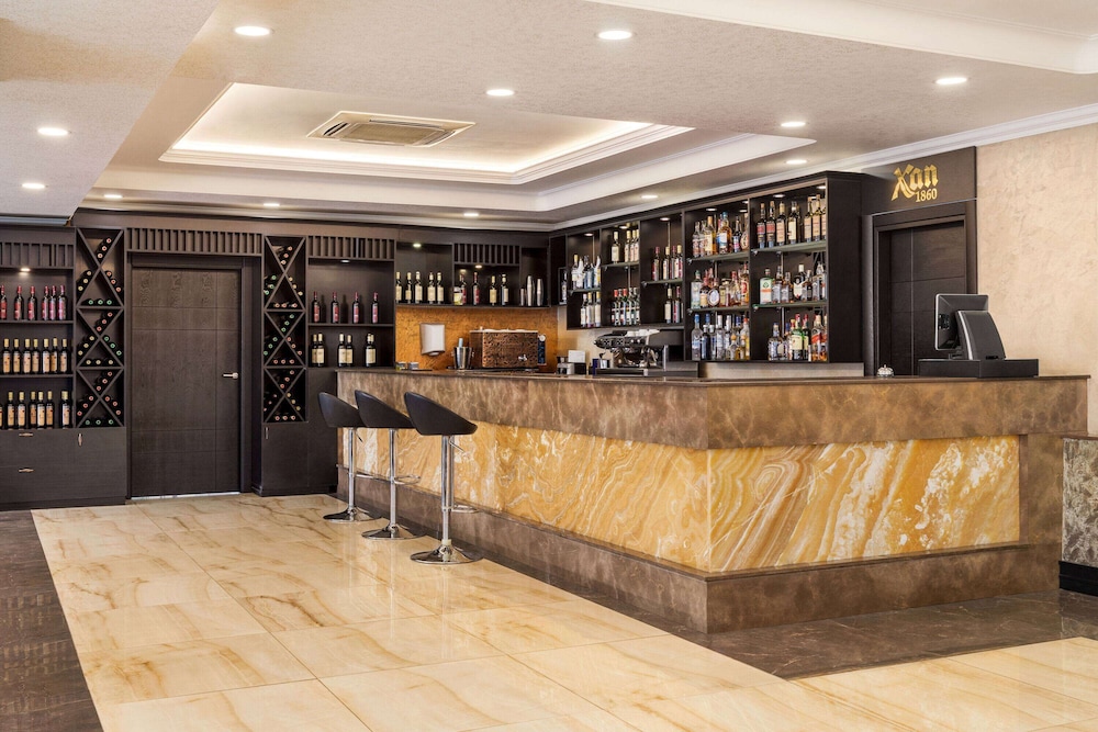 Lobby at Wyndham Baku, BAKU