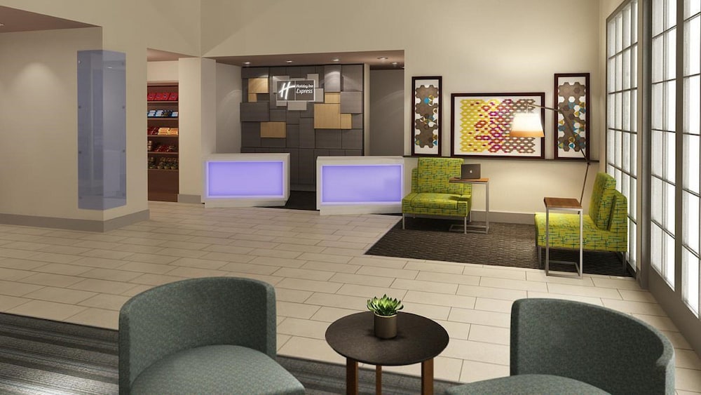 Holiday Inn Express Mccomb 37/53