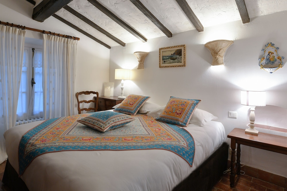 Le Hameau 11/51