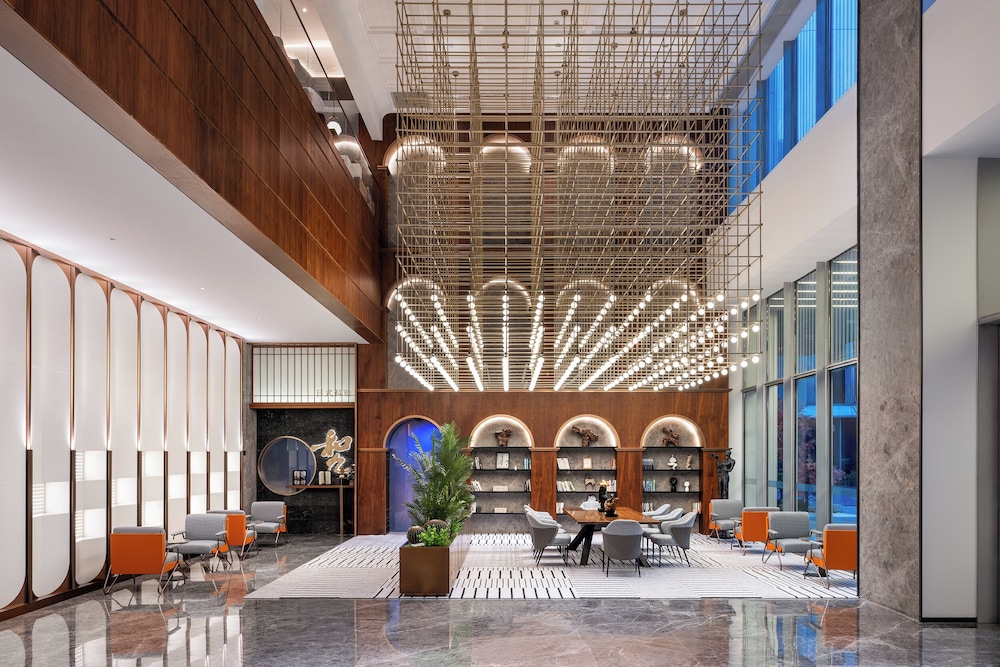 Novotel Shanghai Baoshan Jiusi 3/46