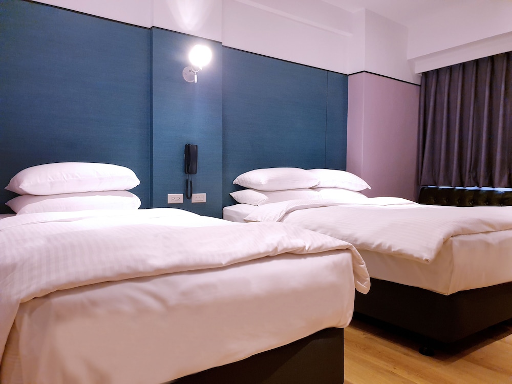 River Inn Kenting 39/48