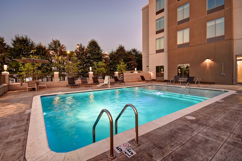 Hilton Garden Inn Jackson Tn 11/83