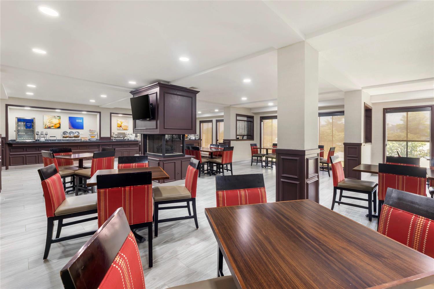 Comfort Inn Bourbonnais Near I-57 29/38