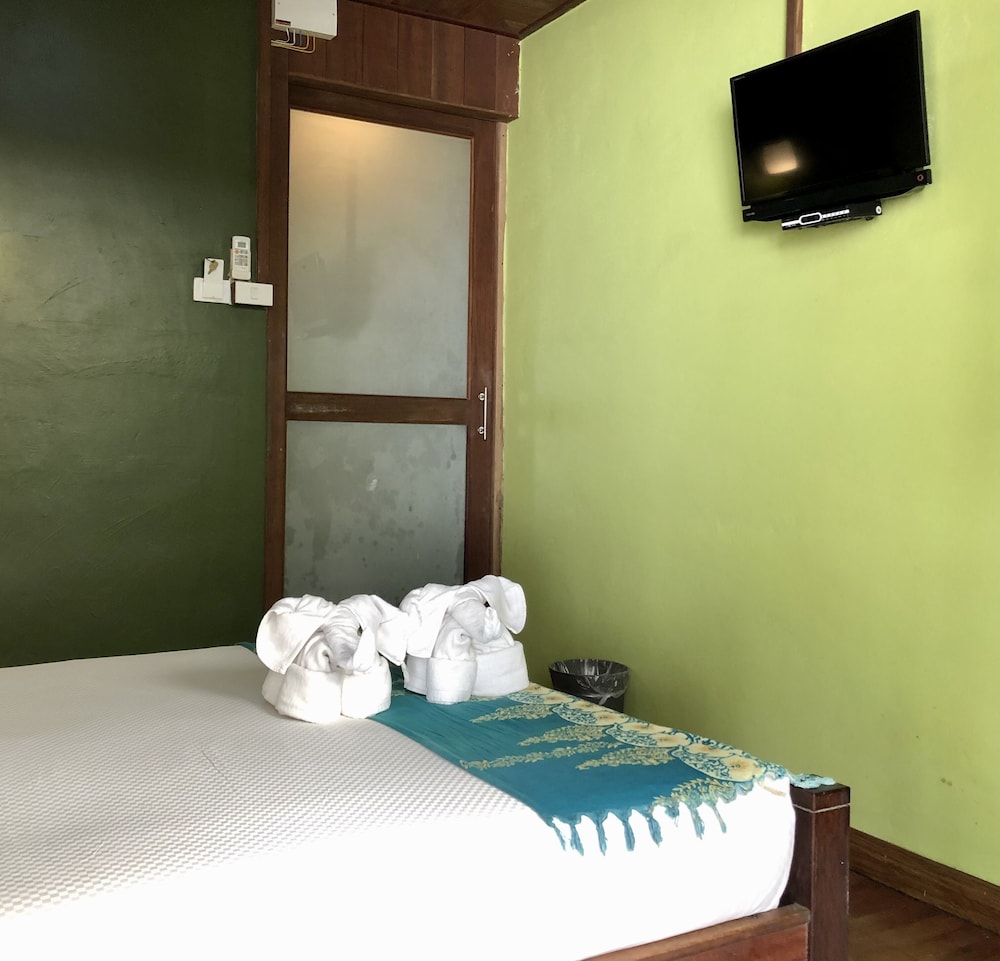 The Noi Guesthouse Koh Lipe 10/26