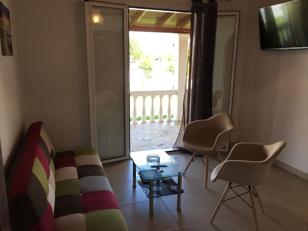 VILLA PANOREA 32/50