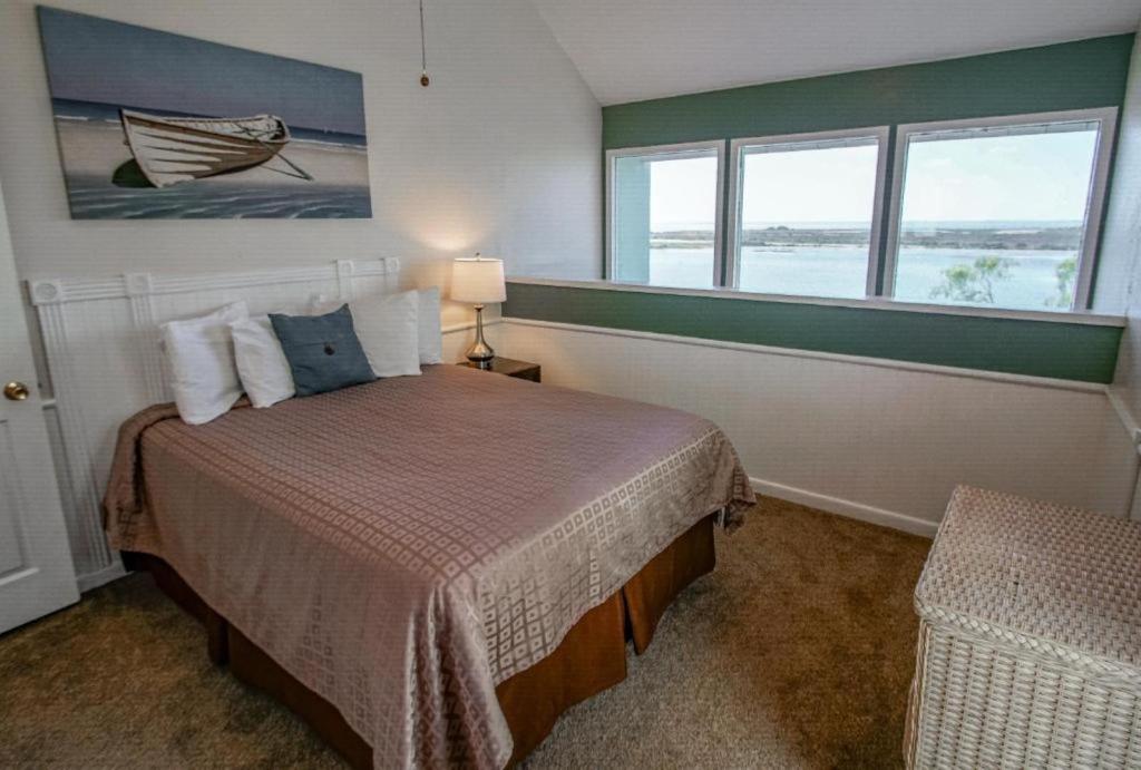 3 Bedrooms, Town House, Bay Side
