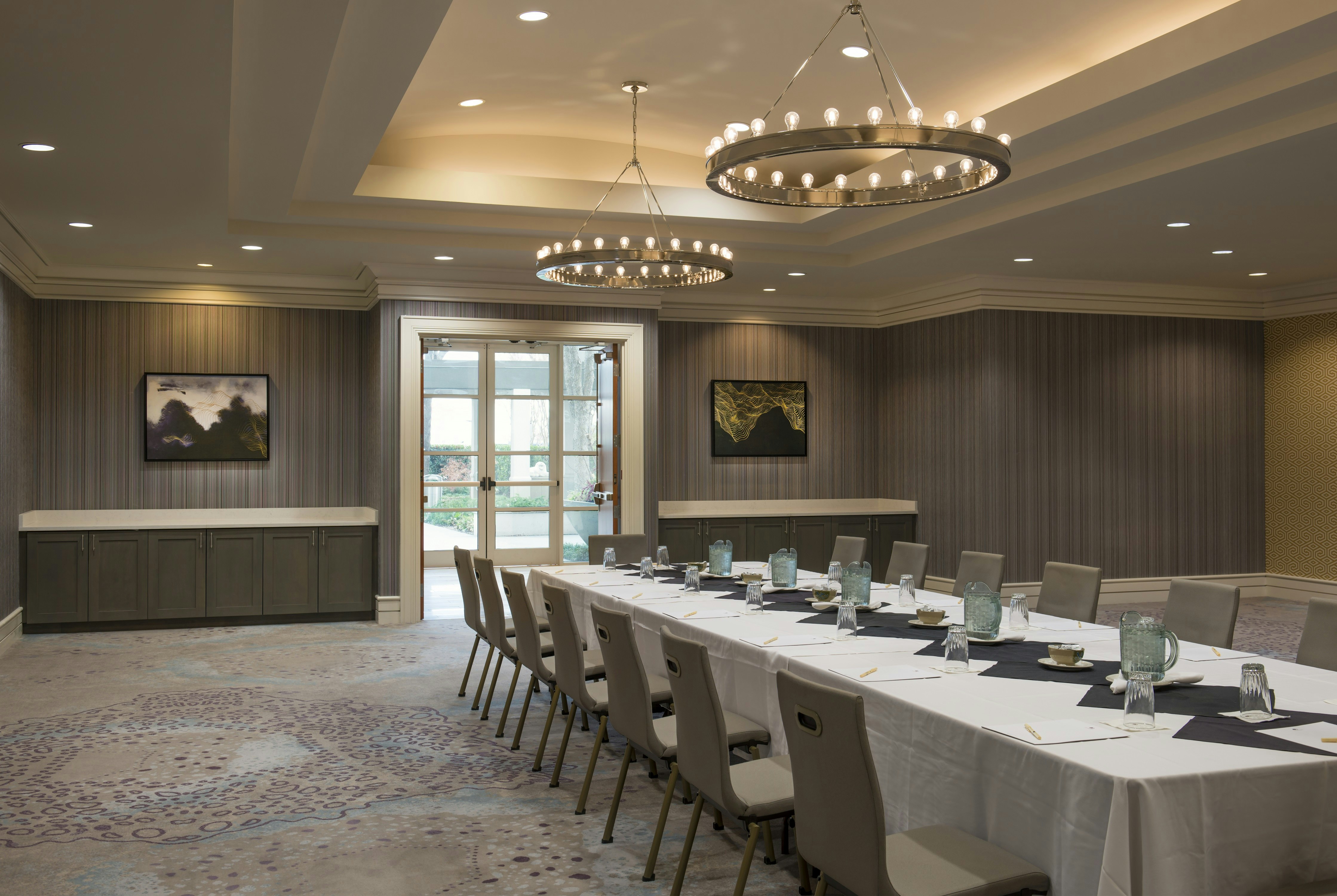 Doubletree By Hilton Hotel Dallas Love Field 66/74