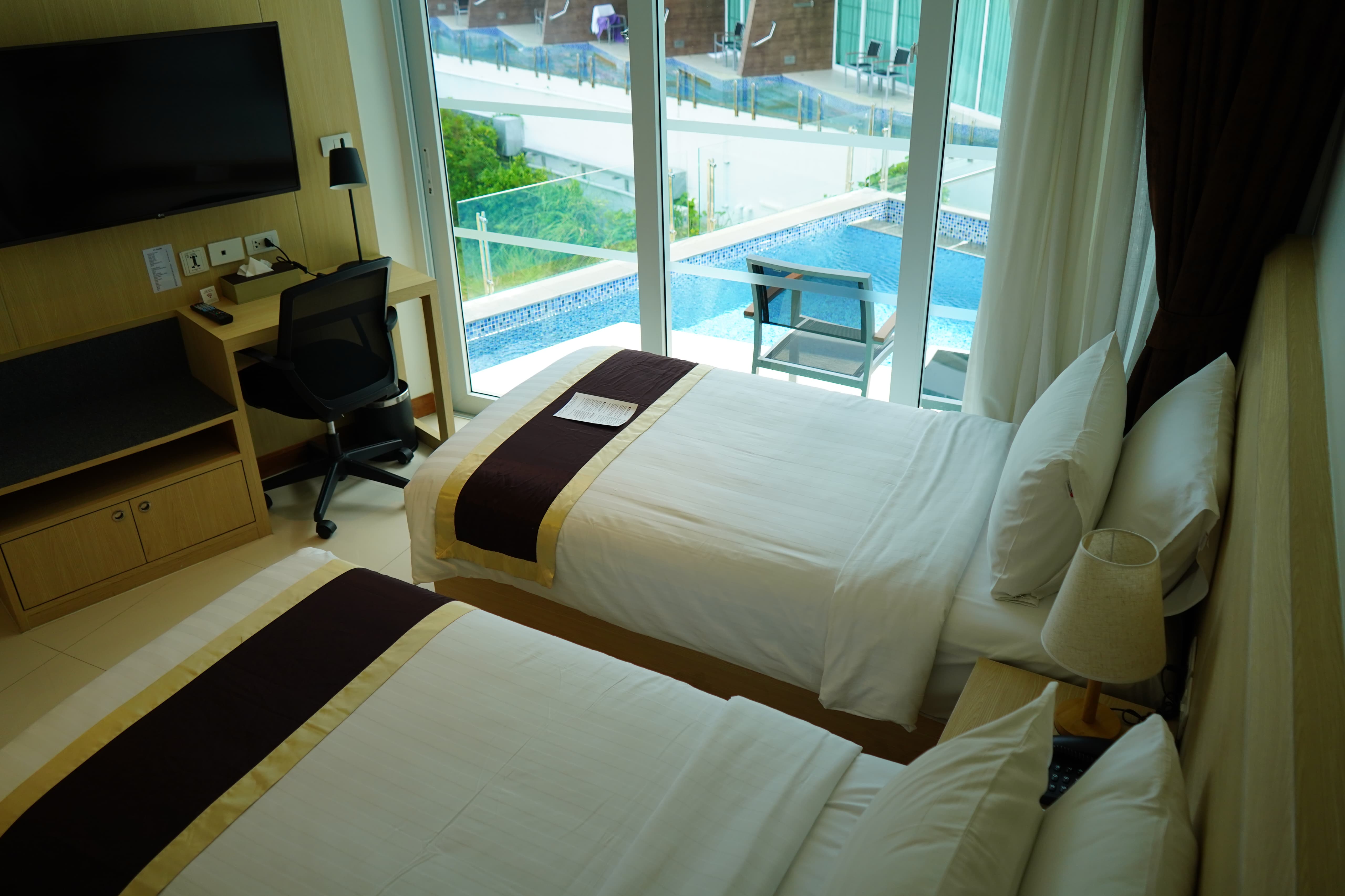 Deluxe Seaview Room