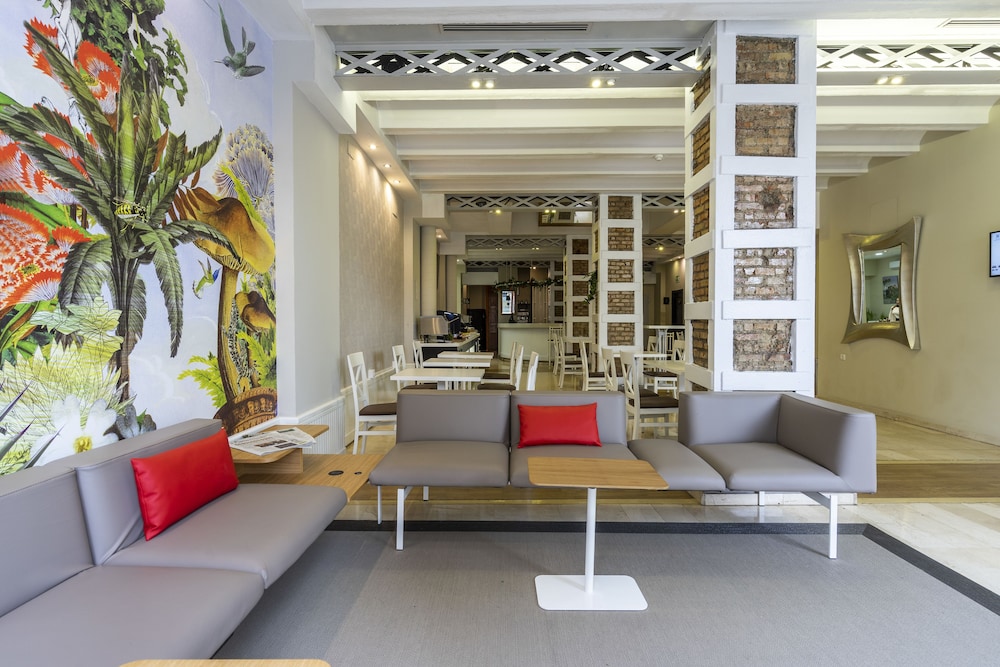 Bh Atarazanas Malaga Boutique Hotel 34/50