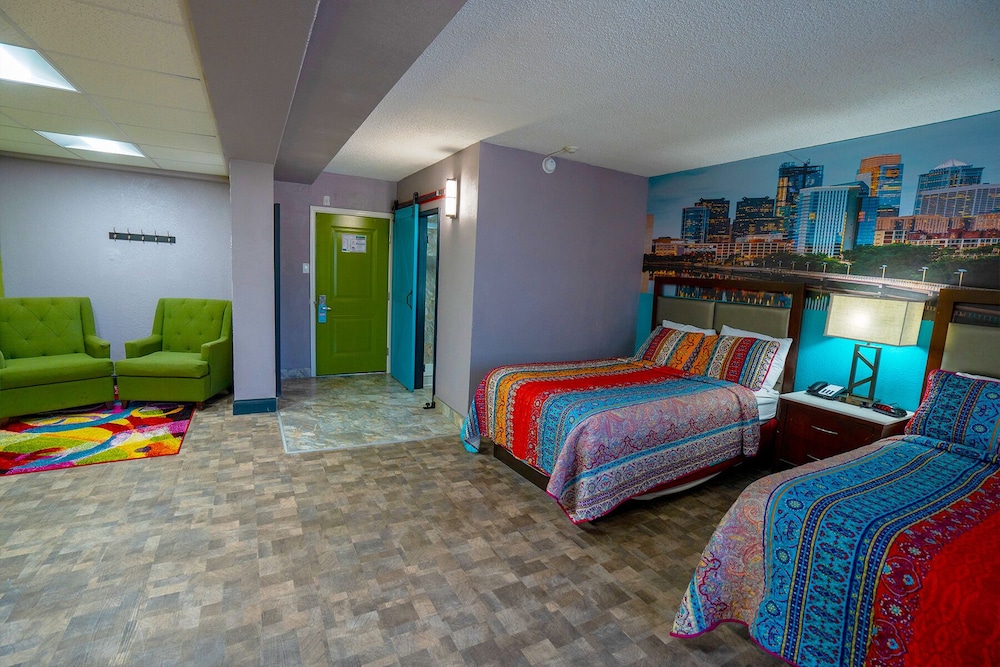 City Line Hotel 42/55