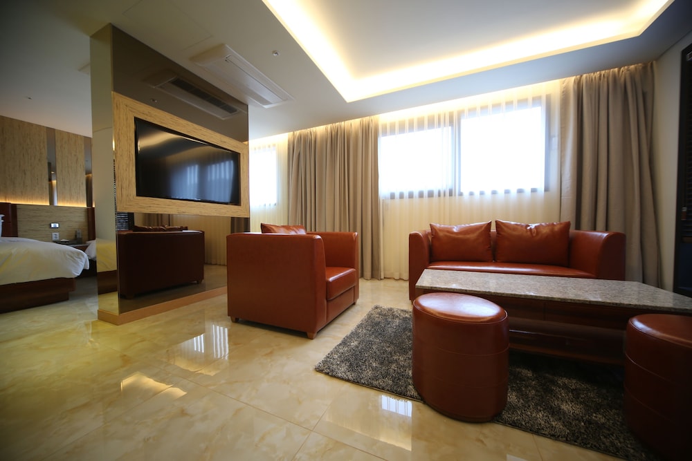 Galmea First Hotel 34/50