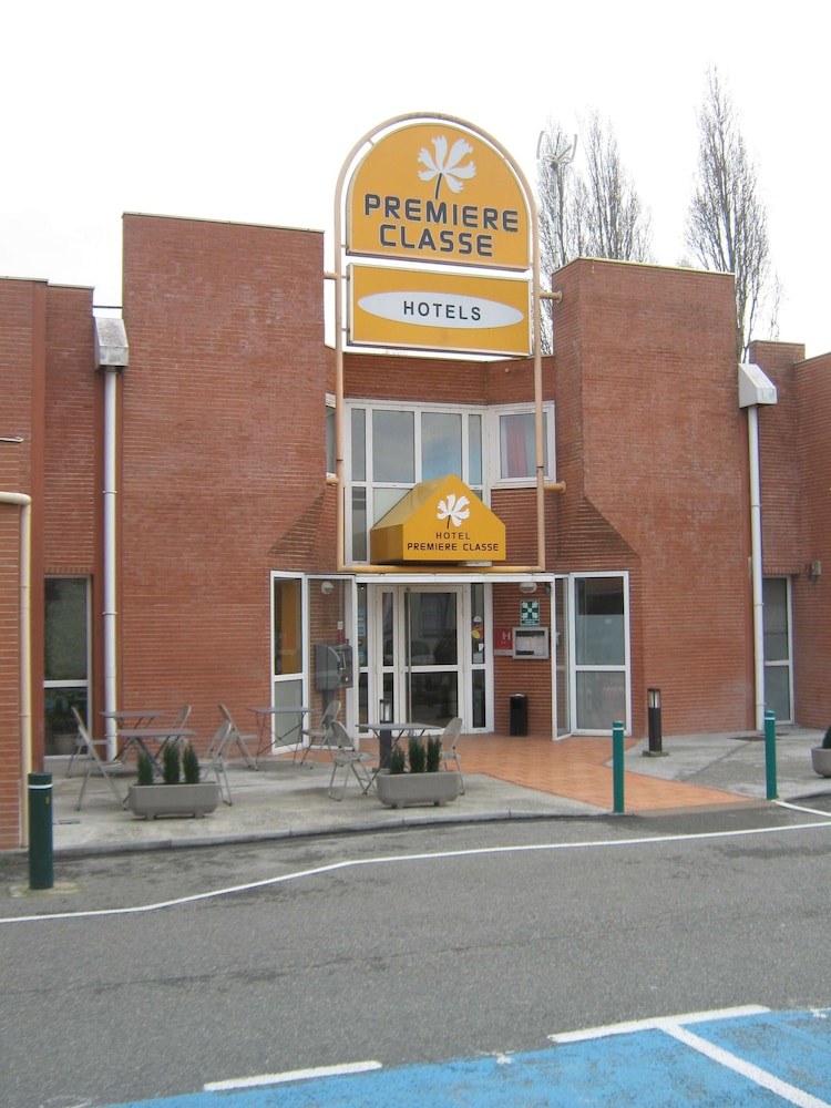 PREMIERE CLASSE TOULOUSE SUD LABEGE 1/44