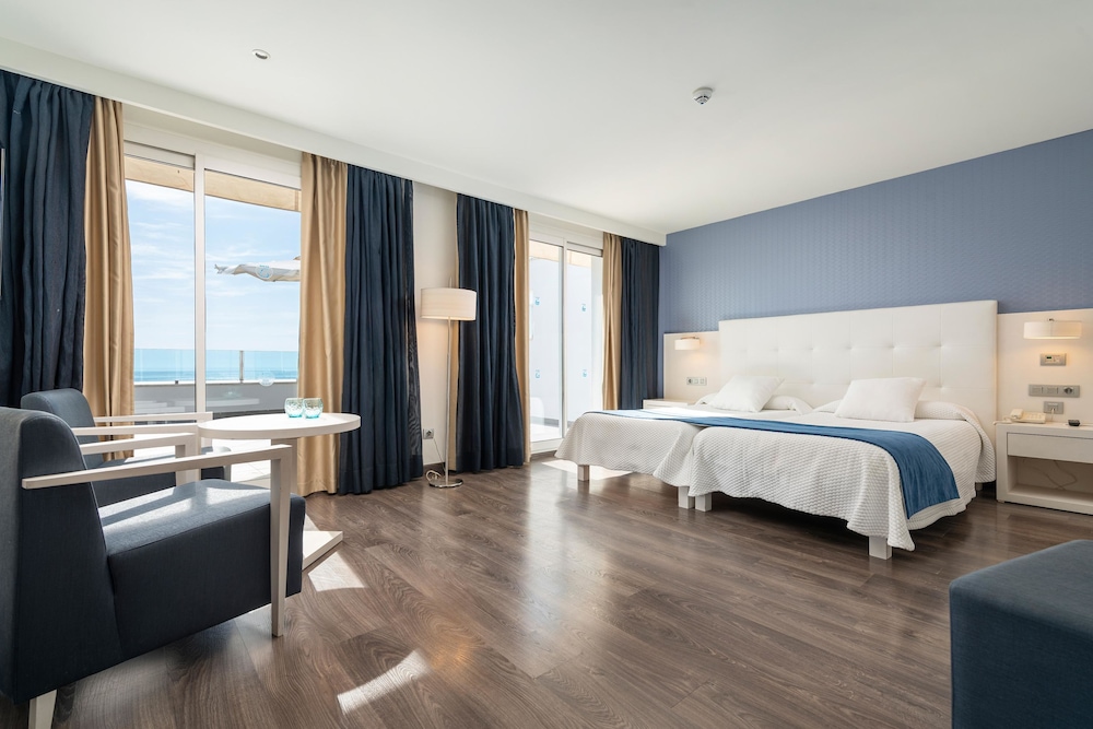 Hotel Cala Bona 32/72