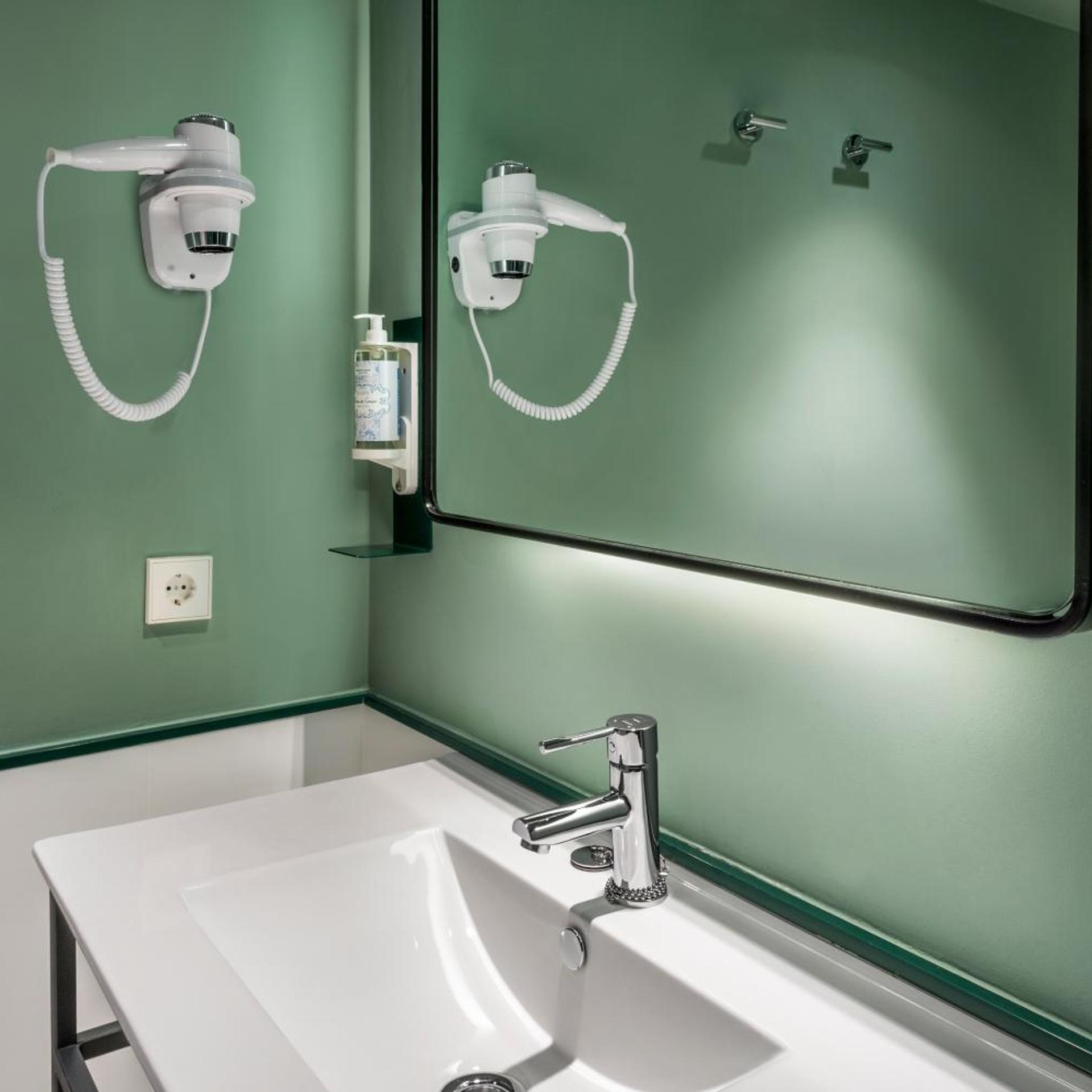 جناح جونيور بشرفة، B&B HOTEL Madrid Centro Plaza Mayor 3/4