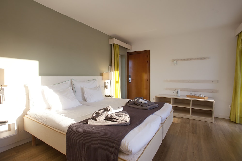 Palma Beach Hotel Apt 11/34