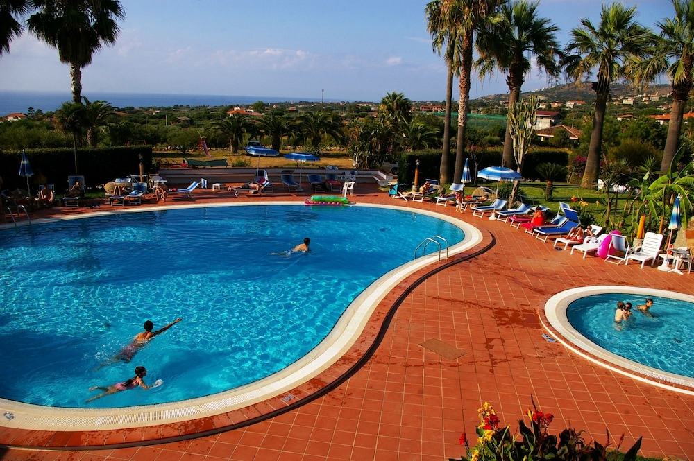 Hotel Residence Costa Azzurra 21/29