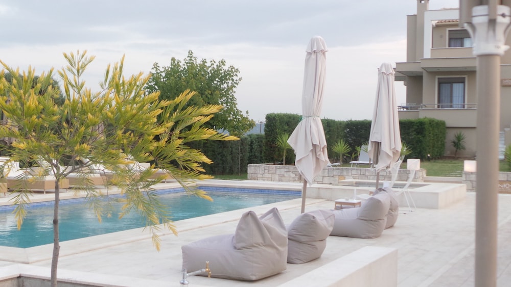 Niovi Boutique Apartments 22/30