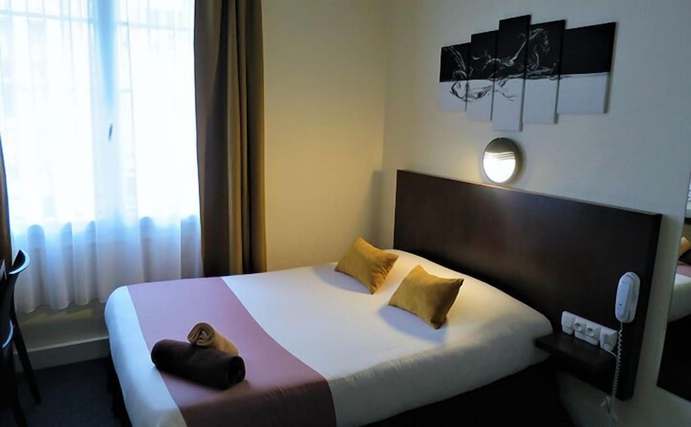 De La Paix Hotel 11/36
