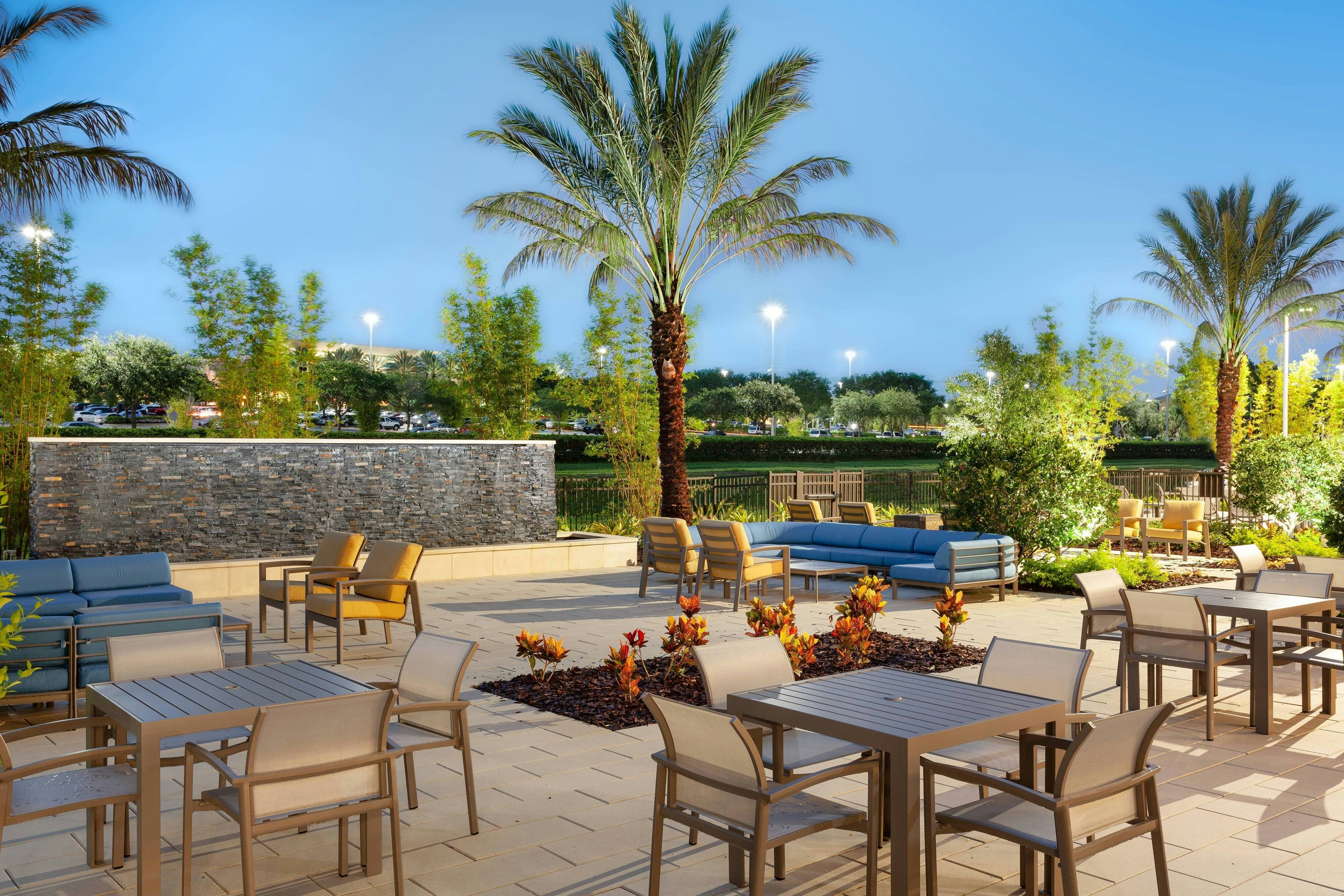 Springhill Suites Orlando At Millenia 26/40