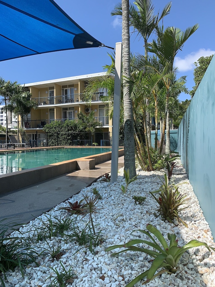 Broadwater Keys 39/72