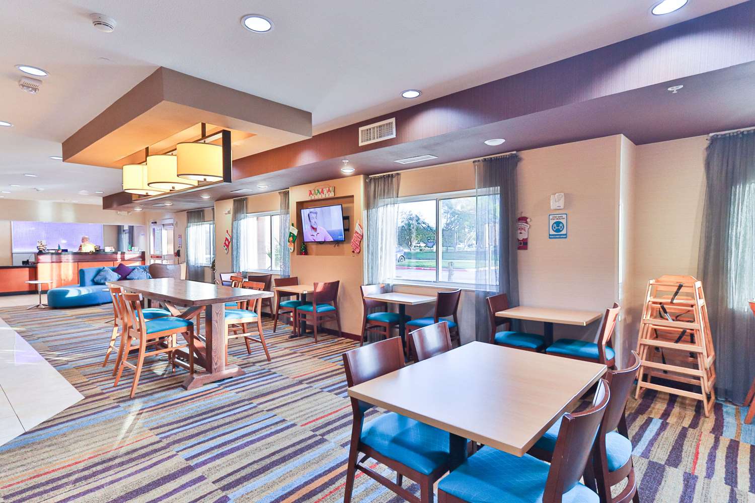 Comfort Inn & Suites Houston North - Spring 24/27